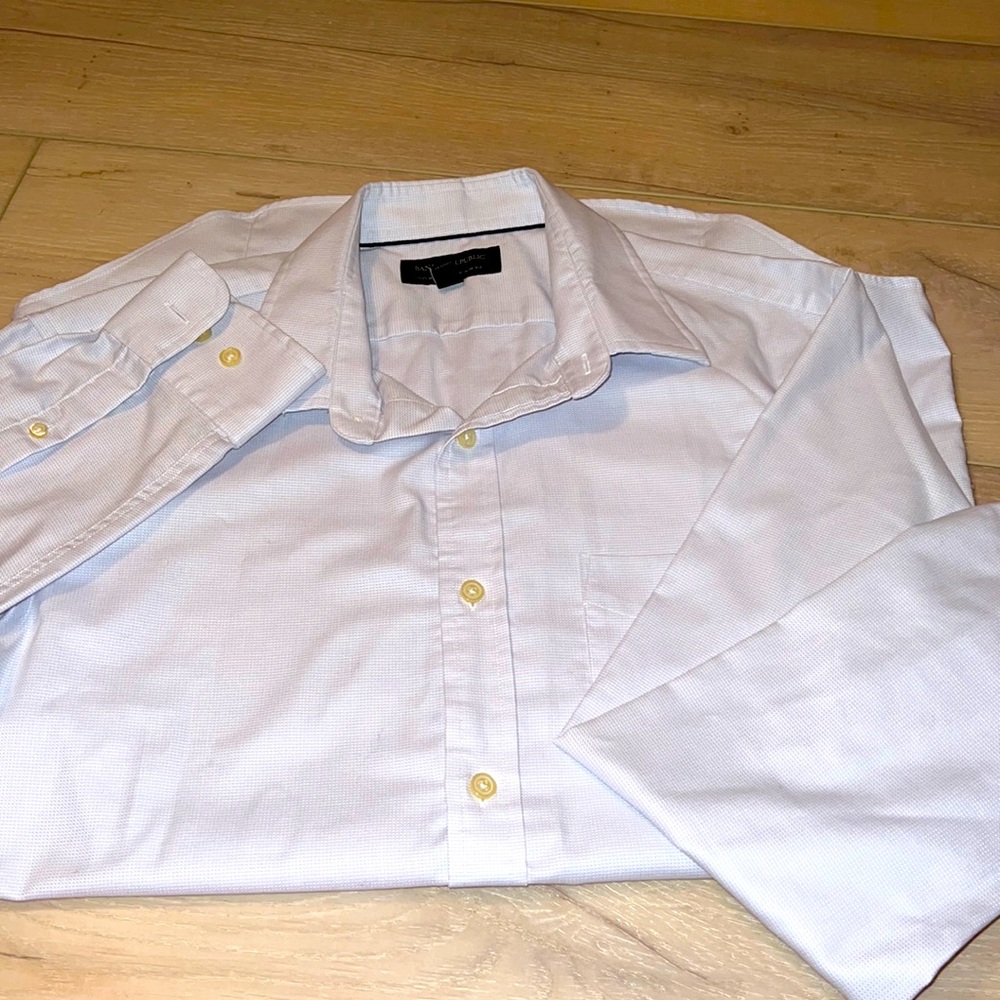Banana Republic Dress Shirt - blue texture